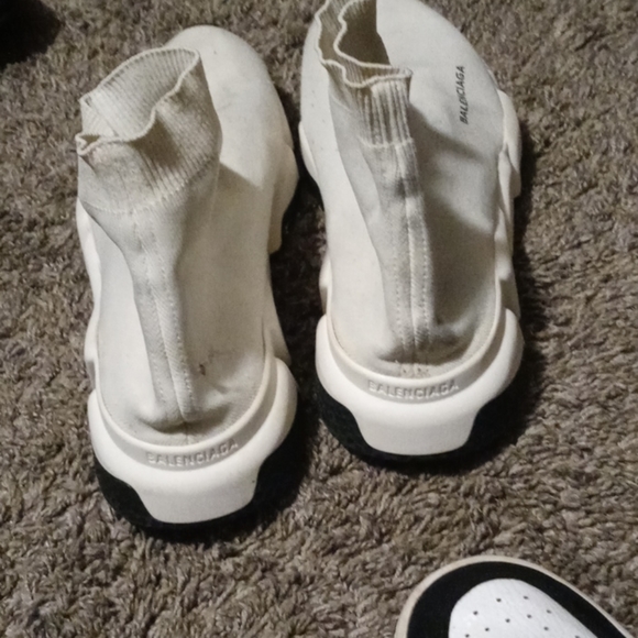 Balenciaga runners
